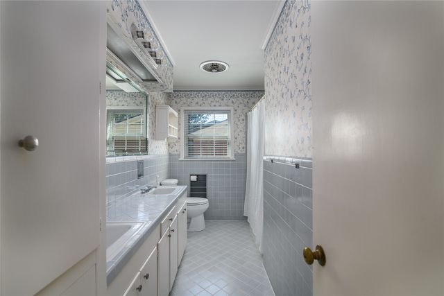 5910 Fern Avenue, Shreveport, LA 71105