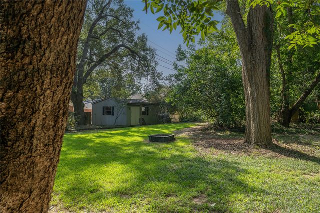 5910 Fern Avenue, Shreveport, LA 71105