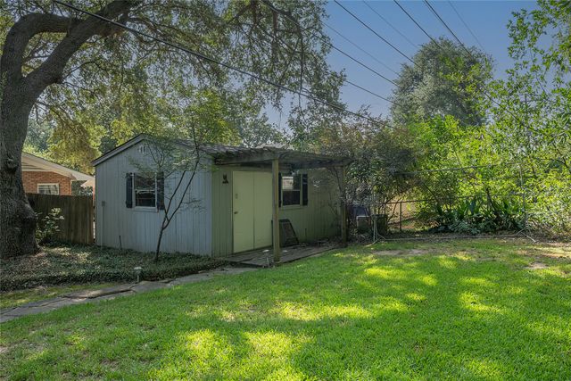 5910 Fern Avenue, Shreveport, LA 71105