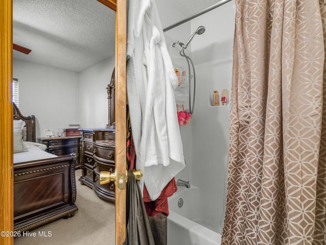 100 Pisgah Court, Jacksonville, NC 28546