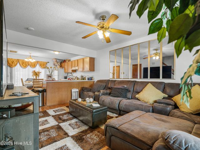 100 Pisgah Court, Jacksonville, NC 28546