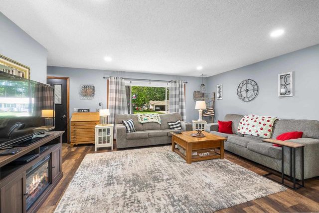 3811 CLIFF STREET, Wisconsin Rapids, WI 54494