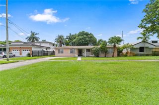 1170 NW 87th St, Miami, FL 33150
