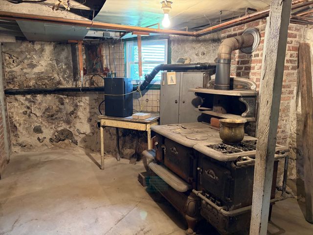 312 Plantation St, Worcester, MA 01604