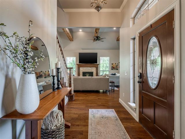 4633 Olde Village Circle, Edmond, OK 73013