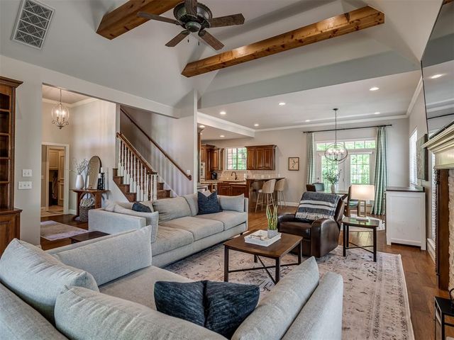 4633 Olde Village Circle, Edmond, OK 73013