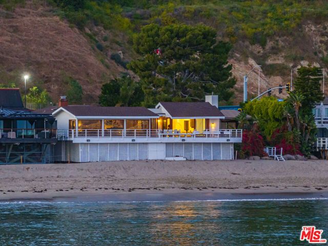 23018 Pacific Coast Highway, Malibu, CA 90265