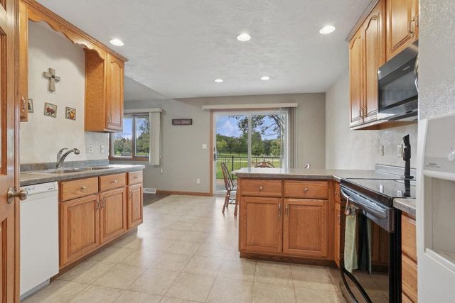 498 RIDGEWAY COURT, Brillion, WI 54110