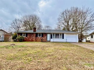 173 Sedgefield Drive, Forest City, NC 28043