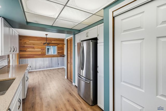 802 ROBAIX DR, Rapid City, SD 57702