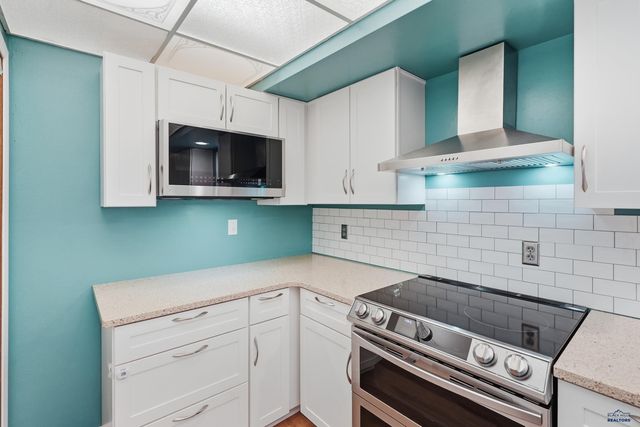 802 ROBAIX DR, Rapid City, SD 57702