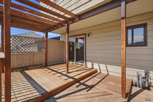 802 ROBAIX DR, Rapid City, SD 57702