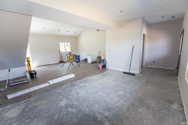 107 Whitetail Lane, Argos, IN 46501