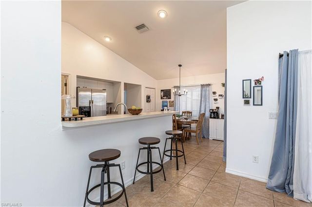 3806 1st TER, Cape Coral, FL 33991
