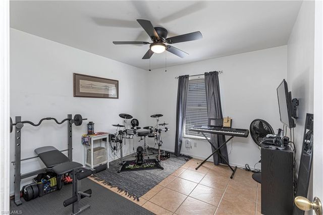 3806 1st TER, Cape Coral, FL 33991