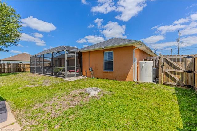 3806 1st TER, Cape Coral, FL 33991