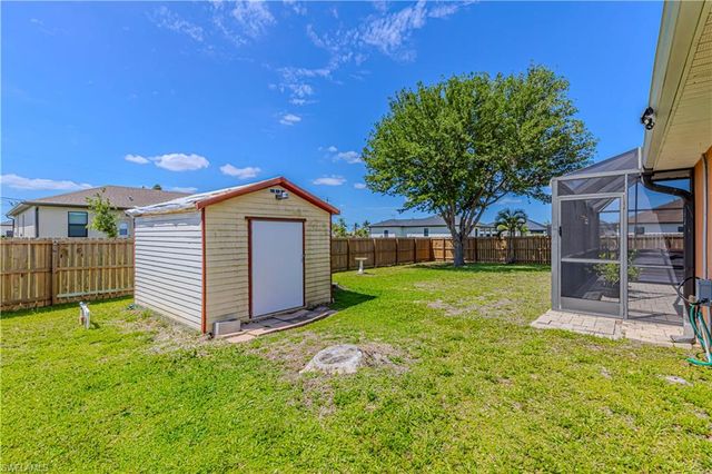 3806 1st TER, Cape Coral, FL 33991