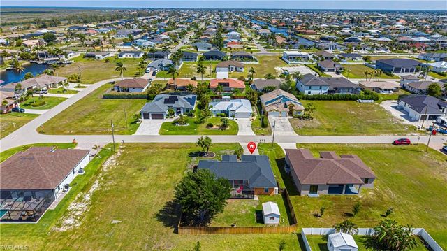 3806 1st TER, Cape Coral, FL 33991