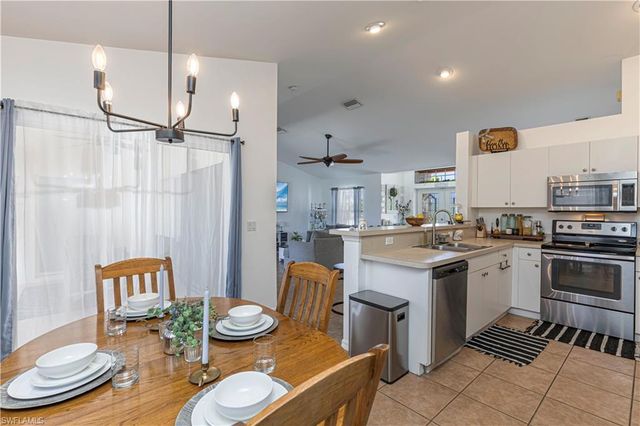 3806 1st TER, Cape Coral, FL 33991
