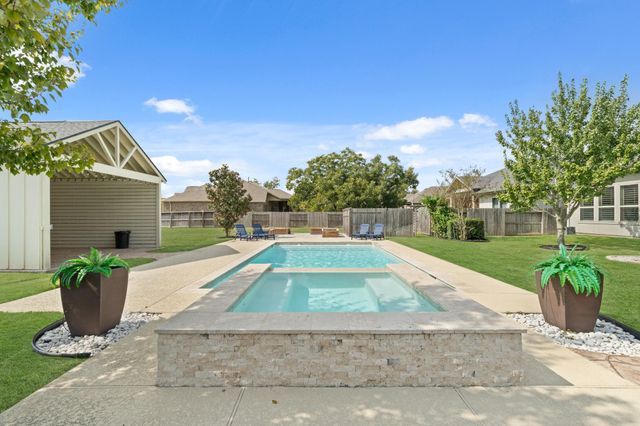 32807 Winslow Drive, Fulshear, TX 77441