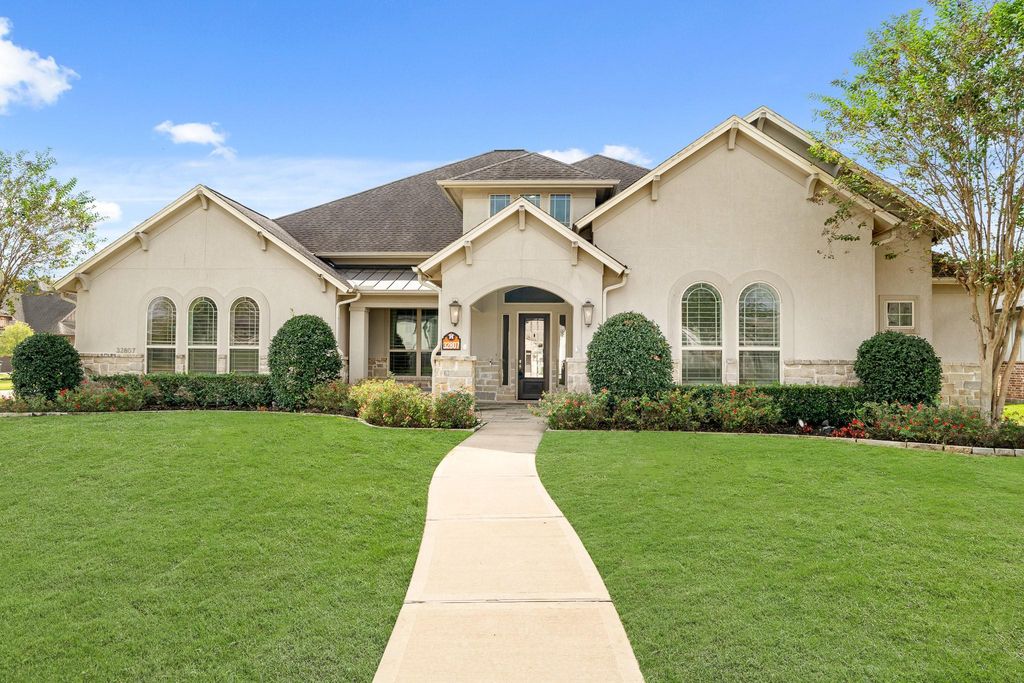 32807 Winslow Drive, Fulshear, TX 77441