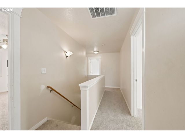 4398 SPRING MEADOW Ave, Eugene, OR 97404