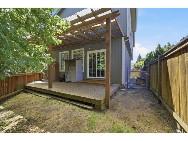 4398 SPRING MEADOW Ave, Eugene, OR 97404