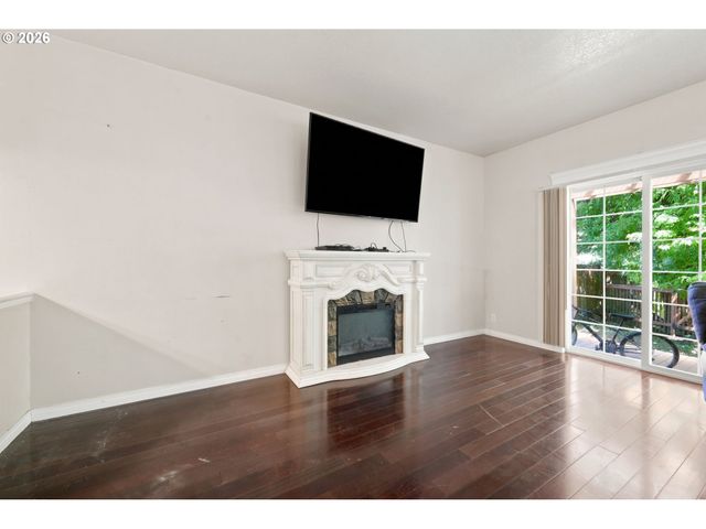 4398 SPRING MEADOW Ave, Eugene, OR 97404