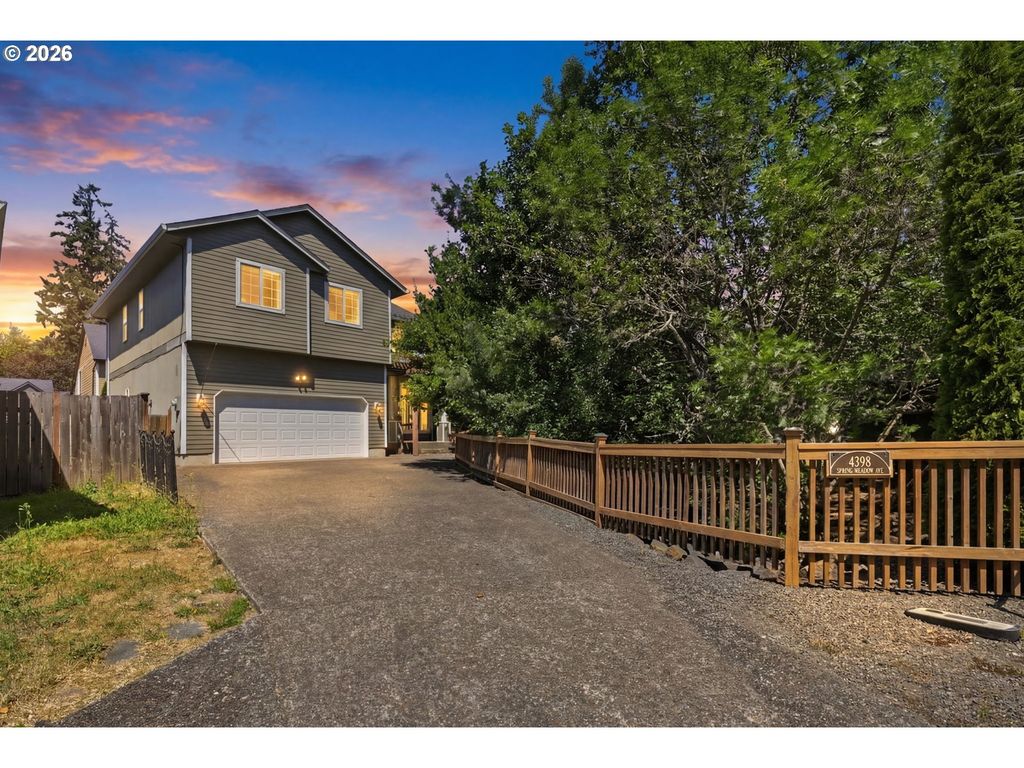 4398 SPRING MEADOW Ave, Eugene, OR 97404