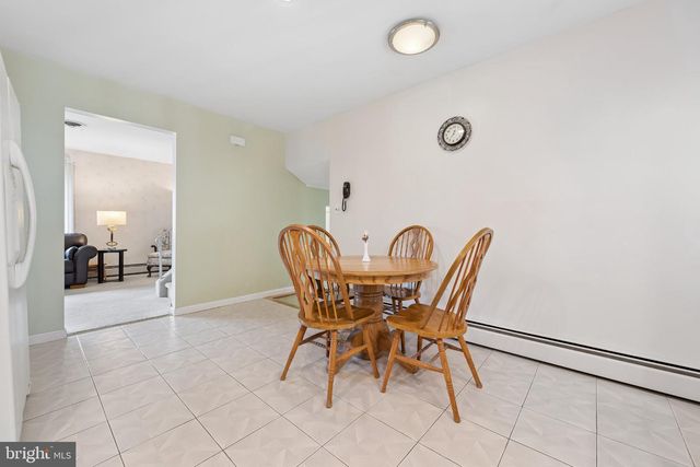 10 PASADENA DR, Hamilton, NJ 08619