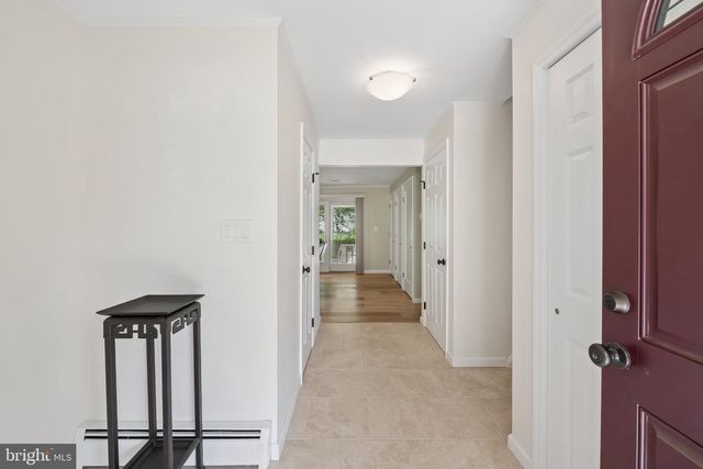 10 PASADENA DR, Hamilton, NJ 08619