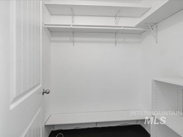 13430 Dunn Dr, Caldwell, ID 83607