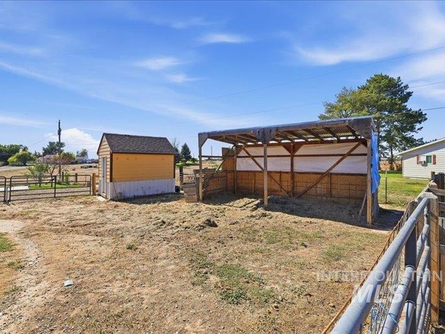13430 Dunn Dr, Caldwell, ID 83607
