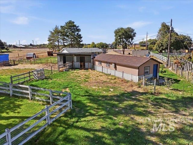 13430 Dunn Dr, Caldwell, ID 83607