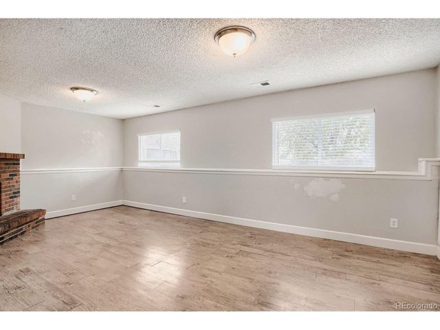 2061 S Richfield St, Aurora, CO 80013