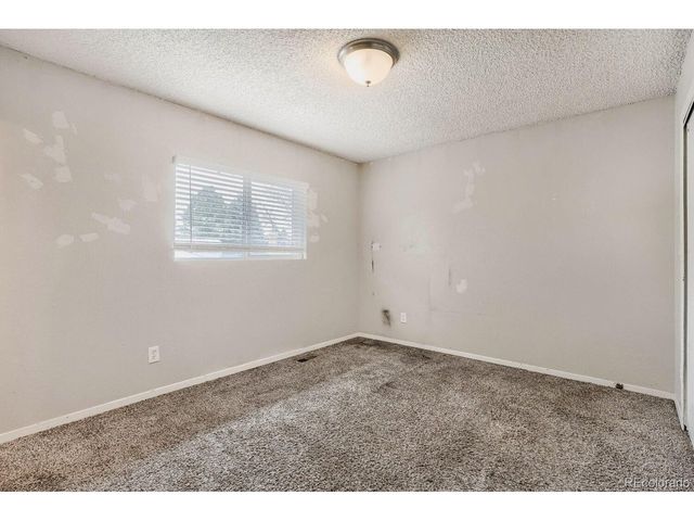 2061 S Richfield St, Aurora, CO 80013