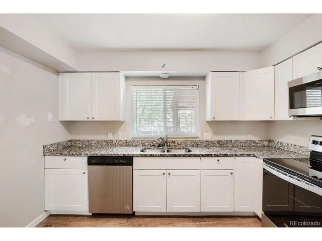 2061 S Richfield St, Aurora, CO 80013