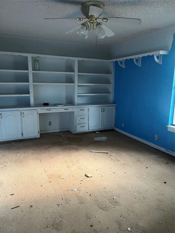 23318 County Road 459, Mineola, TX 75773