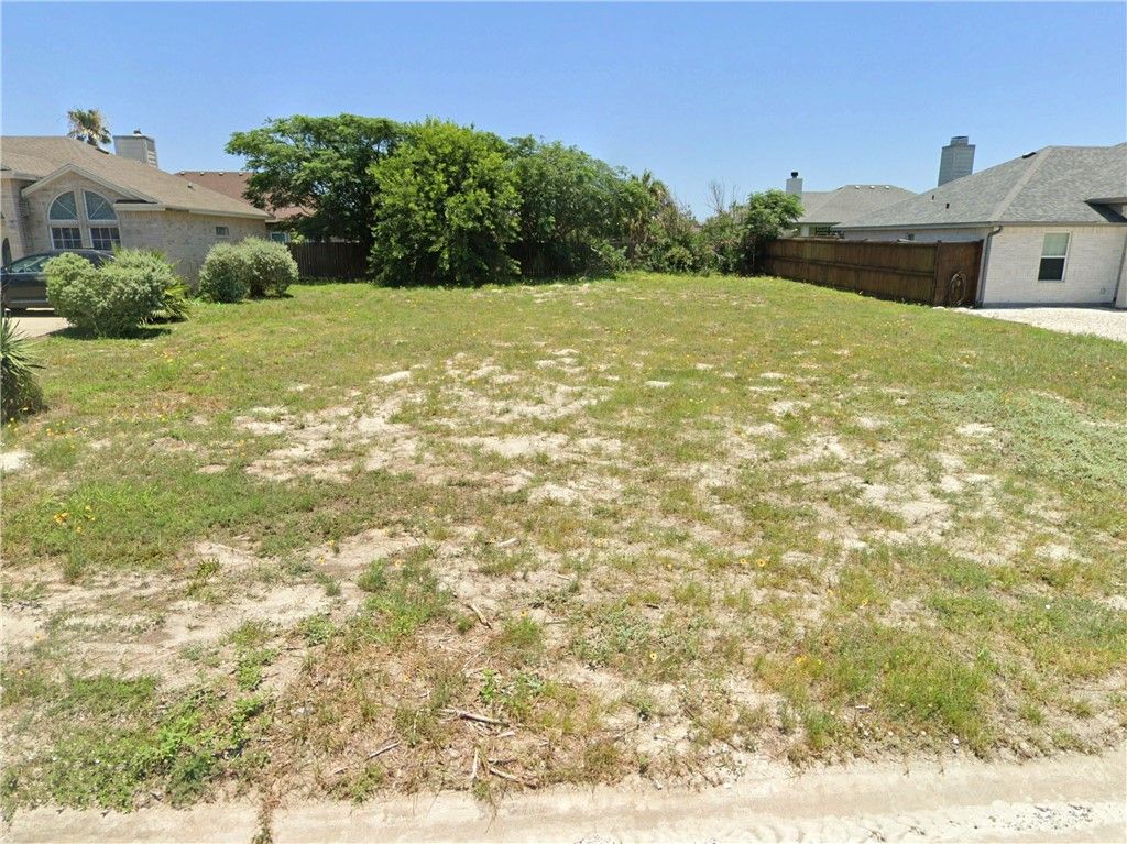 15418 Finistere St, Corpus Christi, TX 78418