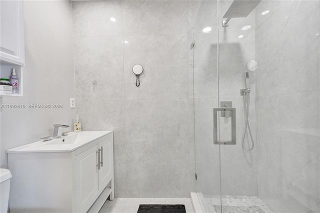 707 Banks Rd, Margate, FL 33063