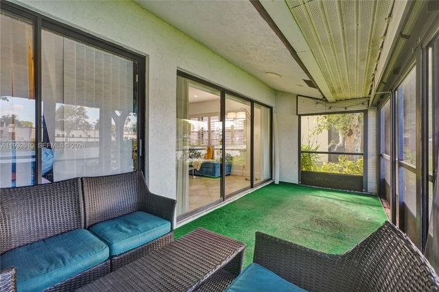 707 Banks Rd, Margate, FL 33063