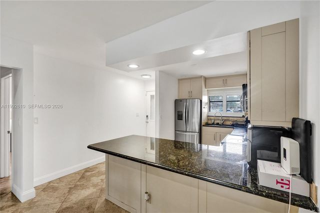 707 Banks Rd, Margate, FL 33063