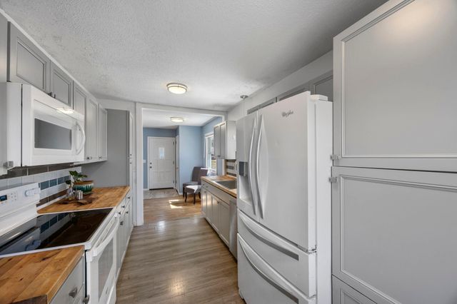 11824 Larch Street NW, Coon Rapids, MN 55448