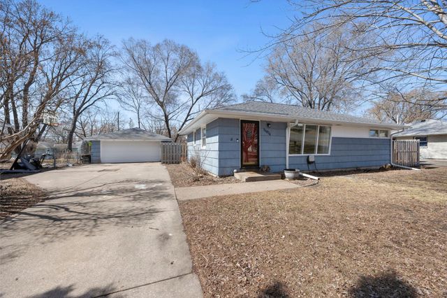 11824 Larch Street NW, Coon Rapids, MN 55448