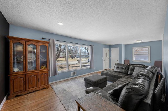 11824 Larch Street NW, Coon Rapids, MN 55448