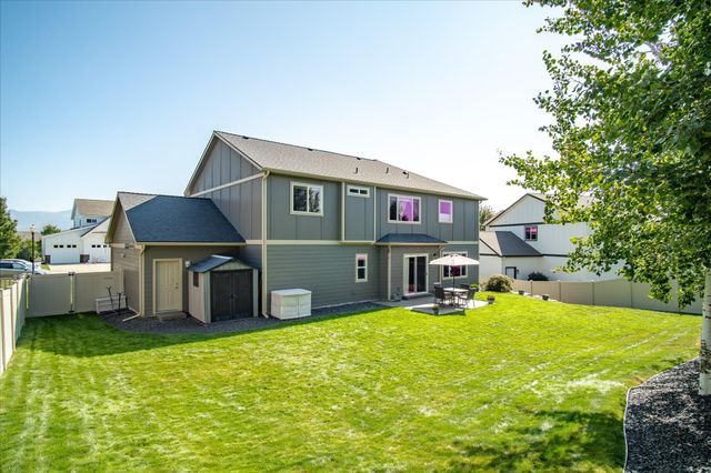 2120 S Selkirk Dr, Spokane Valley, WA 99016