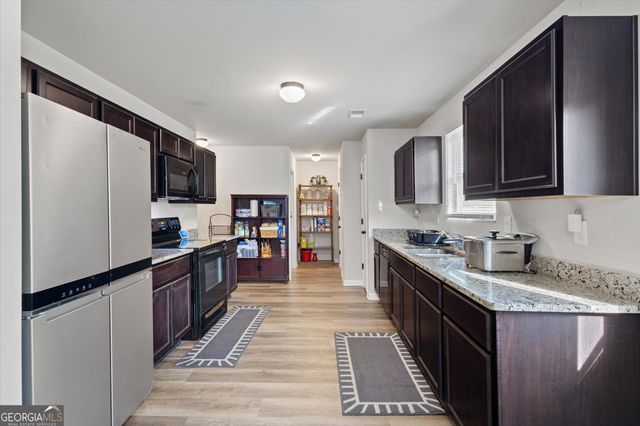 131 Goodall Woods Drive, Macon, GA 31216