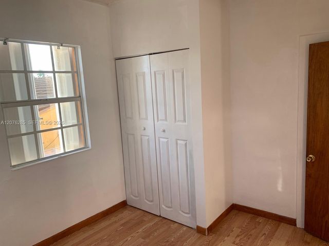 200 NW 34th Avenue, Miami, FL 33125