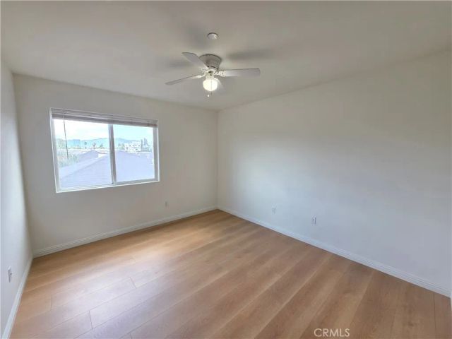 5321 Auckland 1, North Hollywood, CA 91601