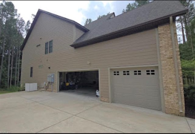 5079 Brandon Pines WAY, Providence Forge, VA 23140